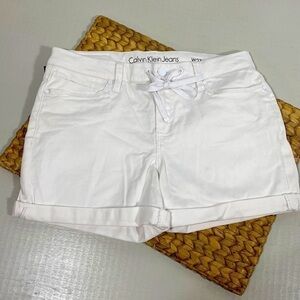 NWT Calvin Klein infinite white shorts​​​​​​​​​​​​​​​​​